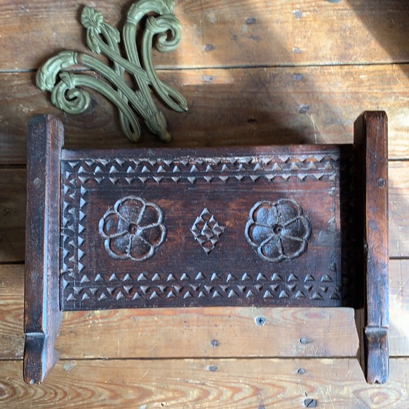 Old World Horse Box - Picture 2 of 13